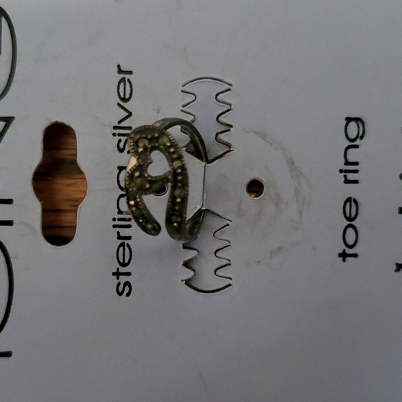 New with Tags - Lot of 4 Sterling Silver Toe Rings by Icing Claires - Picture 5 of 6